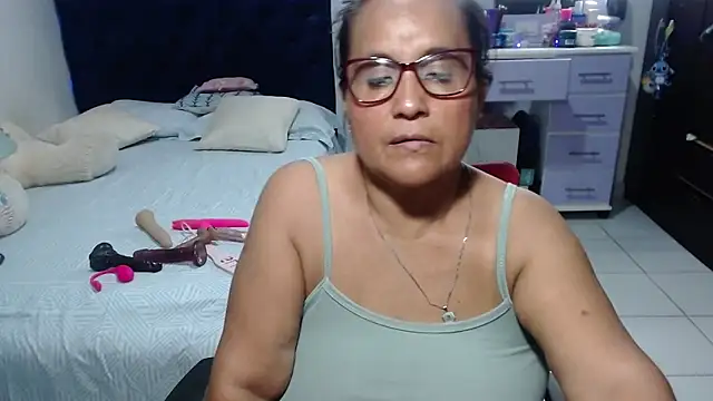 XXX chat uživo modela pervert_mommy_