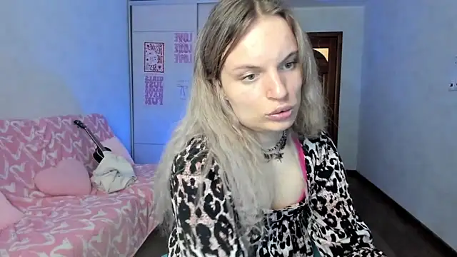 milliKira006 Webcam-Show