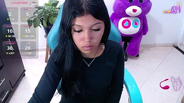 emily_rosse04 লাইভ XXX চ্যাট