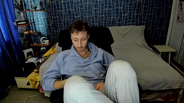 CuteBoy228 Adlı Modelin Web Kamerası Şovu