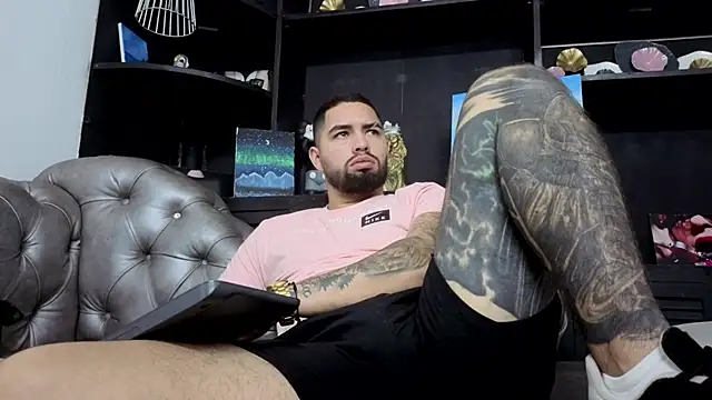 Czat XXX na żywo – matteosantos