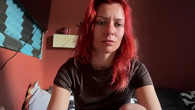 karo123421 élő XXX-chatje