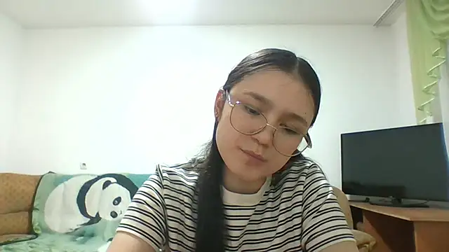 MalindaPerrino's Live XXX Chat