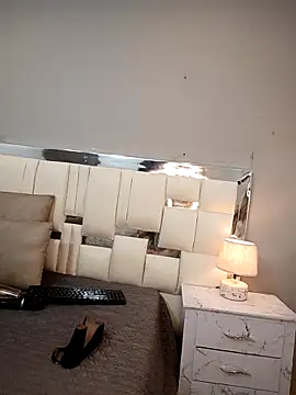Chat +18 de Eva_Johnss ao vivo