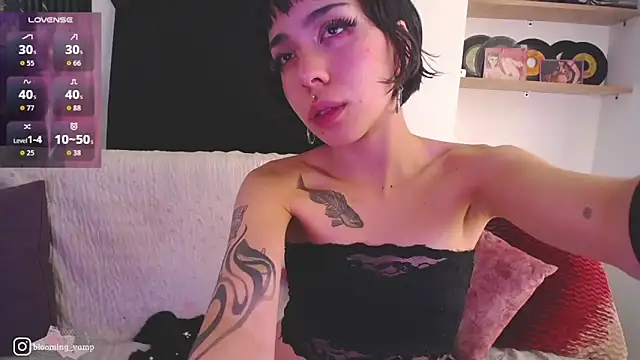 dark__nymph live XXX chat