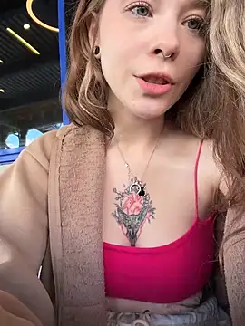 mini_moona Chat XXX in diretta
