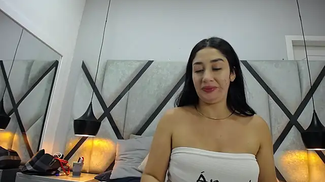 Amber_Dolls Webcamshow