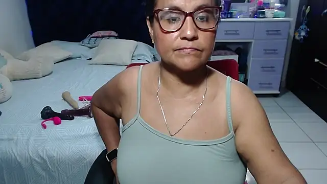 pervert_mommy_'s Live XXX Chat