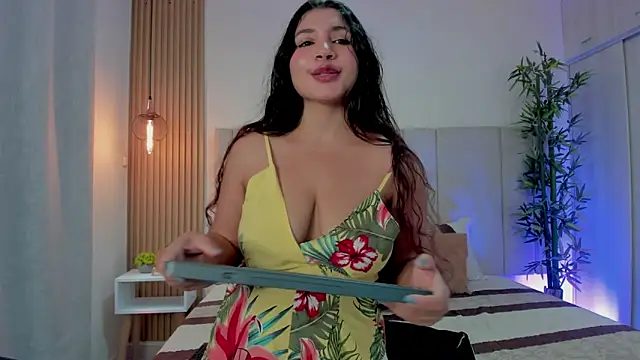 Victoria_Rosee: απευθείας συνομιλία ΧΧΧ