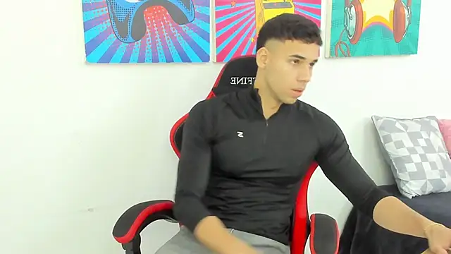 Santana_maximo's Webcam Show