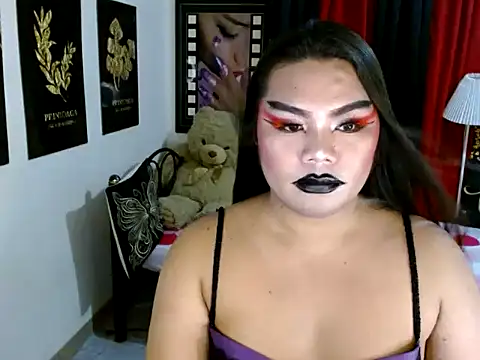 TSbrianaHugeCock ওয়েবক্যাম শো