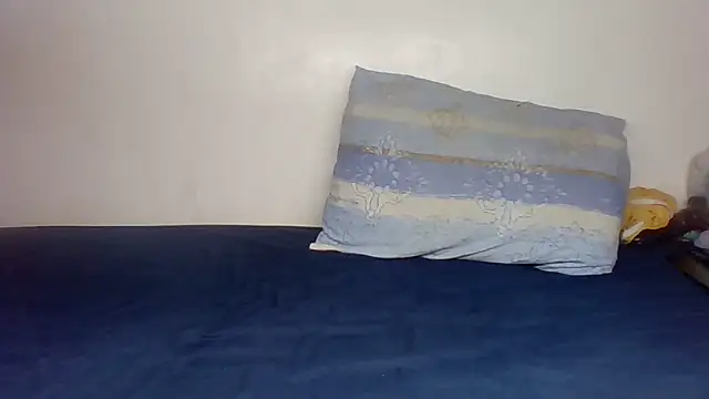 Chat +18 de Sunny_Diva ao vivo