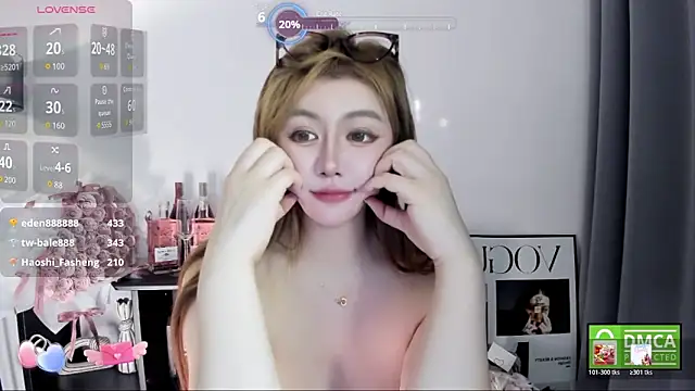 دردشة Cute_Mango الجنسية المباشرة