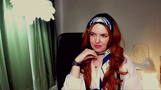 AliceSmite Chat XXX live