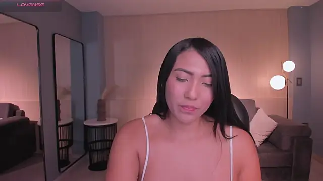 XXX chat uživo modela NatalieLewis