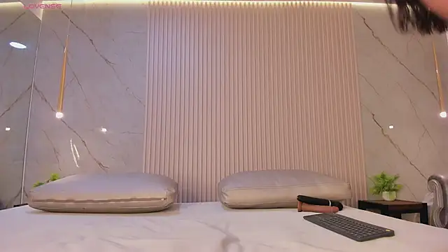 XXX chat uživo modela luna_taylorss