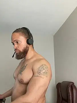 Fathero1time Live XXX-chat