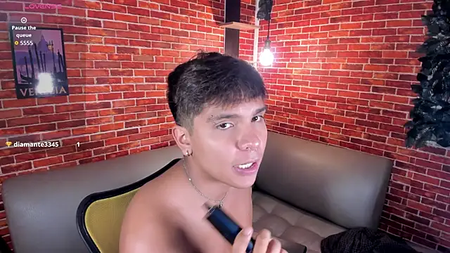 Thiago_Kozak's Live XXX Chat
