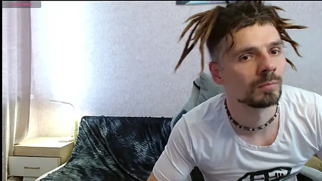 Aestheticguy101's Webcam Show