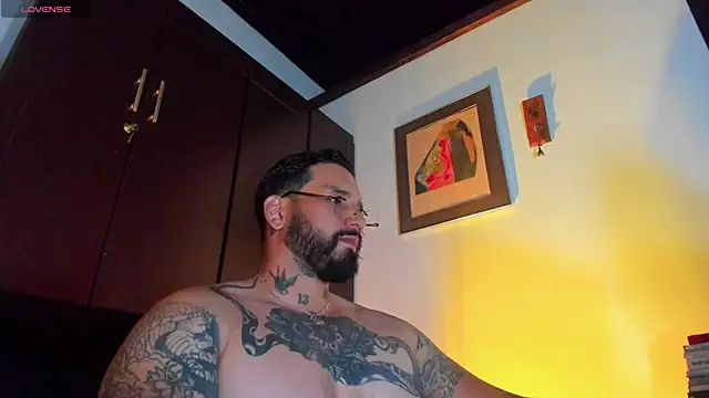 Онлайн чат XXX CamiloGray_