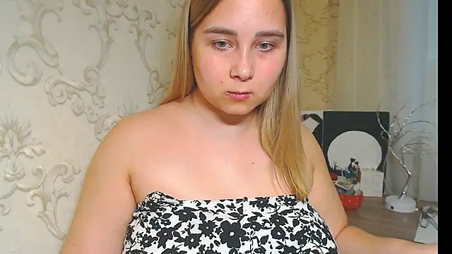 Chat +18 de DolphinDreams ao vivo