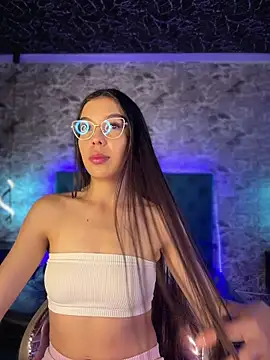Emiily_Rouse's Live XXX Chat