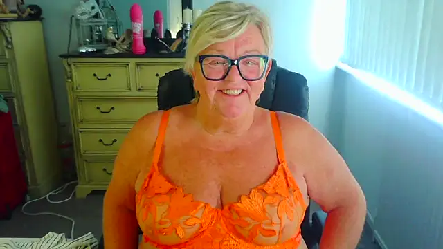BridgetBlueEyes Live XXX-chat