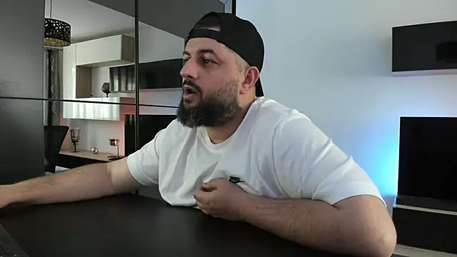 DravenPeak Chat XXX in diretta