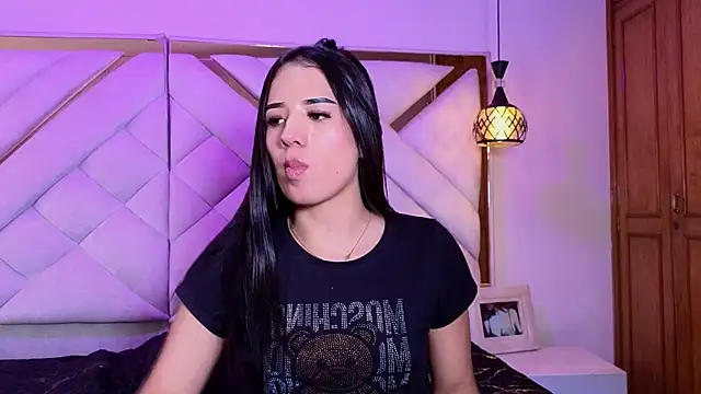Chatroom XXX en direct de zoevg