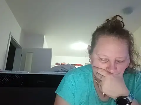 Jahudka47 Live XXX-Chat