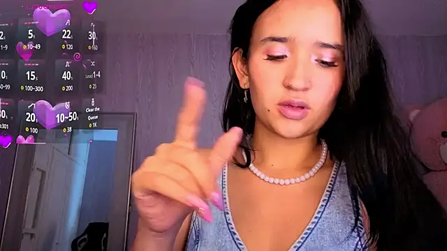 bella_vibess_s' Live XXX Chat