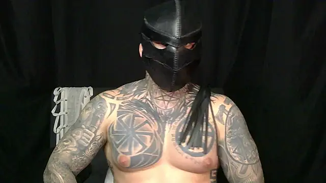 Онлайн чат XXX devilWithTats
