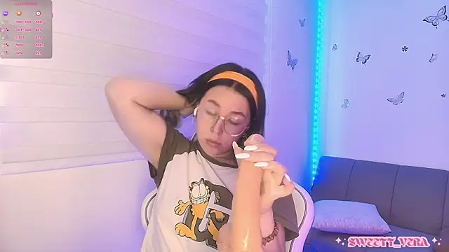 แชท XXX สดของ sweettvera