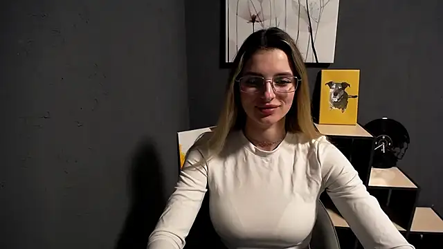 Chat +18 de lady_olivia_ ao vivo