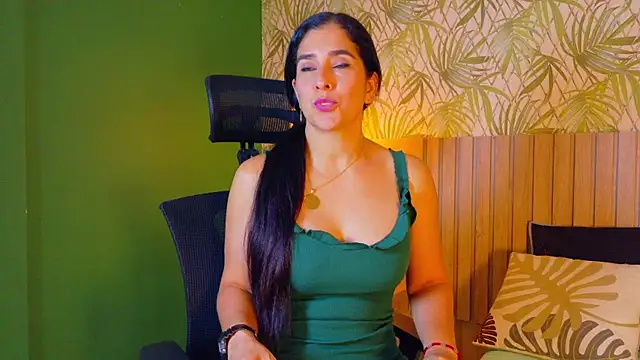 Sunny_River's Live XXX Chat