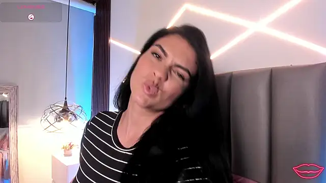 Veronicalanx1's Live XXX Chat