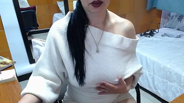charlote_temple's Live XXX Chat