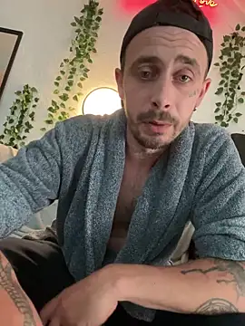 Piratee666 Adlı Modelin Canlı XXX Sohbeti