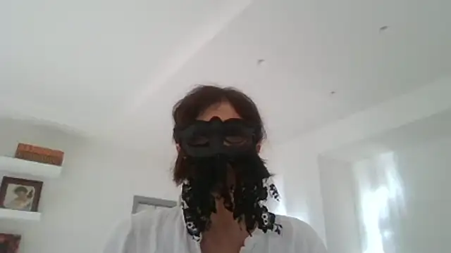 HelenTiAscolta Live XXX Chat