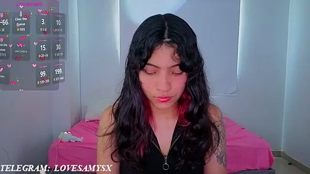 Chat +18 de Lovelyamyy ao vivo