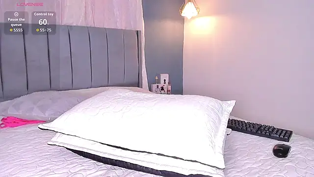 valentina_Noa 现场XXX聊天
