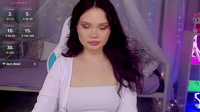 EmilyChaves élő XXX-chatje