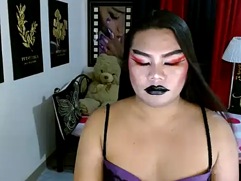 TSbrianaHugeCock Webcam Show