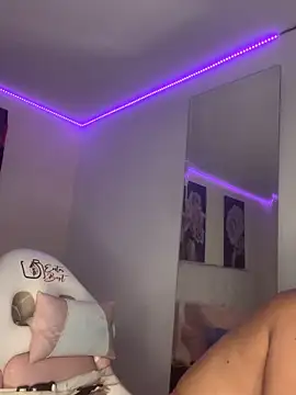XXX chat uživo modela SamathaMay