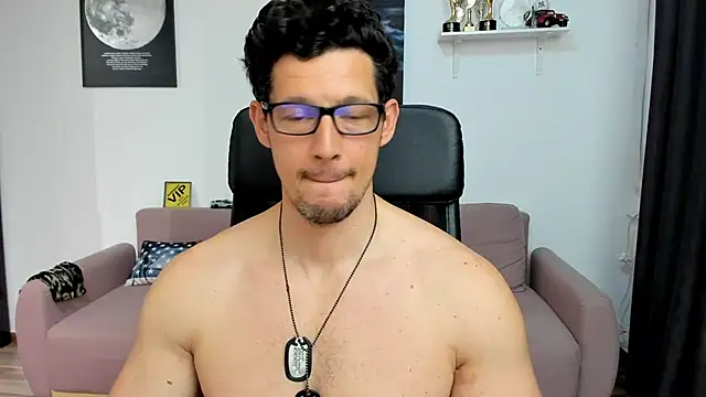 BrutusK08 Show Webcam
