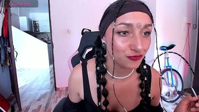 adrena_10 – Live XXX-chat