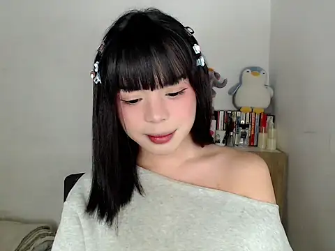 Pumi_akiko Adlı Modelin Canlı XXX Sohbeti