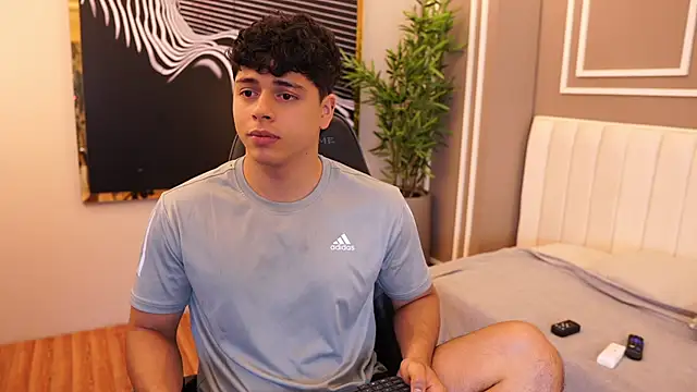 Chat +18 de Ethan_occonor ao vivo