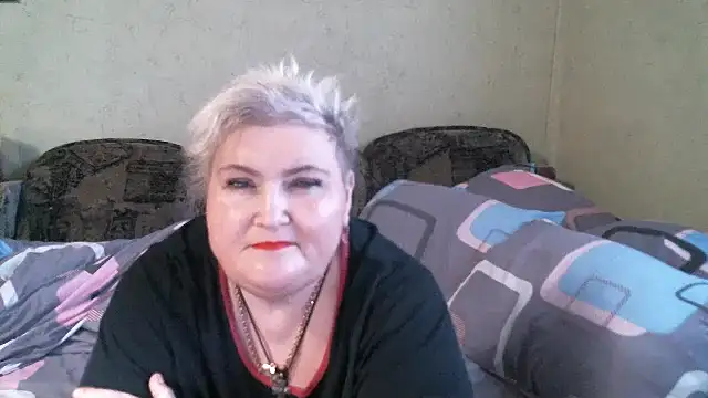 Lana555 现场XXX聊天