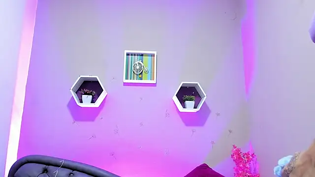 Laskhmi_ Live XXX-chat